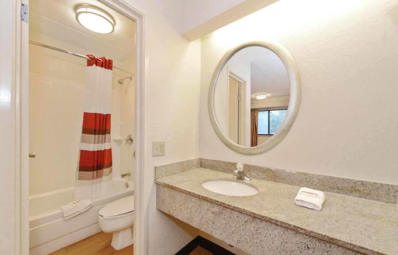Fairbridge Inn Express Батън Руж Екстериор снимка